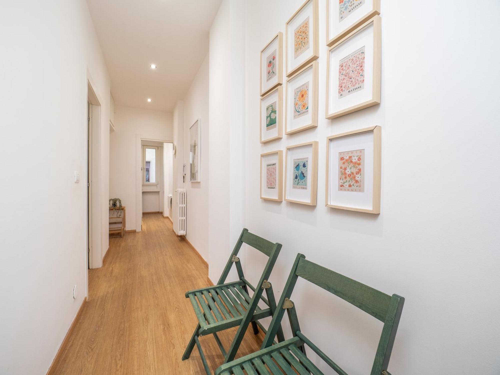 Milano 5 Guests - Modern Apt With Balcony Экстерьер фото